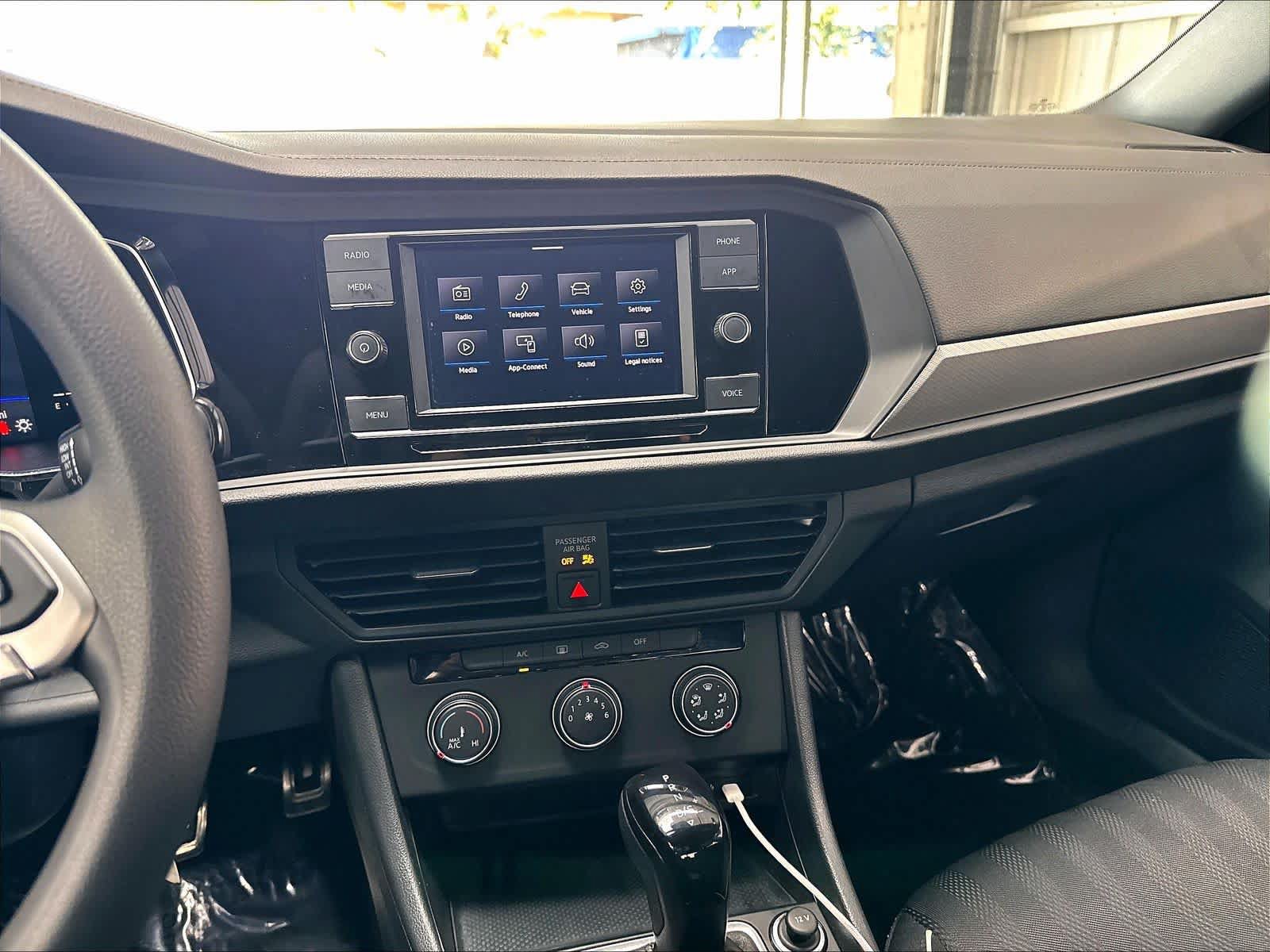 Used 2023 Volkswagen Jetta Sport FWD image 12