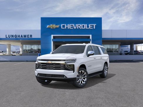 New 2026 Chevrolet Suburban Premier image 32