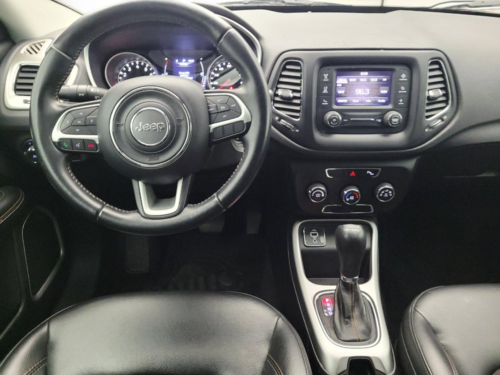 Used 2018 Jeep Compass Latitude w/ Safe & Security Group FWD image 22