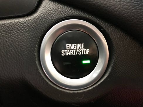Used 2022 Chevrolet Equinox LT FWD image 30