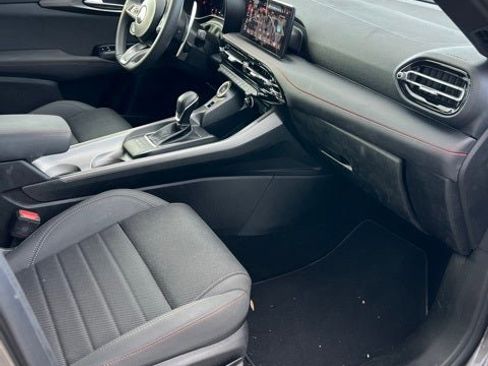 Used 2024 Dodge Hornet R/T image 16