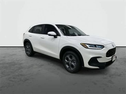 New 2026 Honda HR-V LX image 5