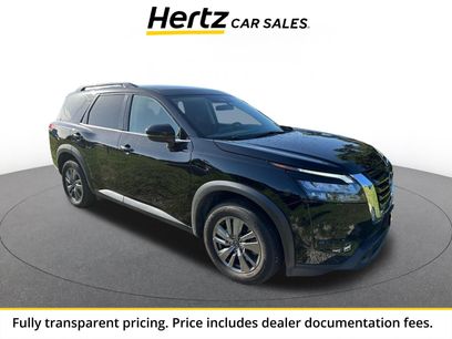 Used 2025 Nissan Pathfinder SV