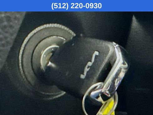 Used 2022 Kia Soul LX image 18