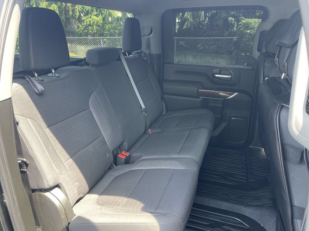 Used 2022 GMC Sierra 3500 SLE w/ SLE Value Package AWD/4WD image 25