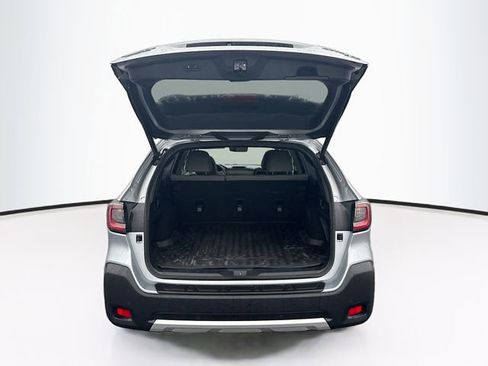 Used 2024 Subaru Outback Limited XT image 19