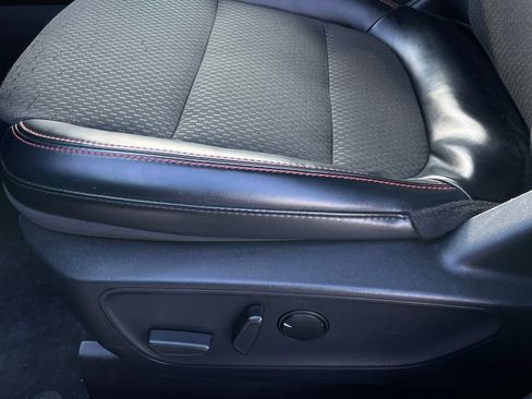 Used 2025 Ford Escape ST-Line FWD image 22