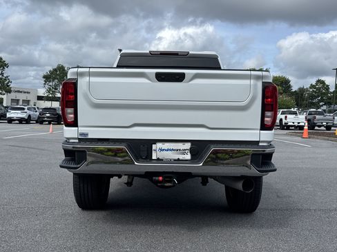 Used 2020 GMC Sierra 2500 4x4 Double Cab w/ Gooseneck/5TH Wheel Package image 9