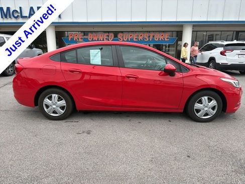 Used 2016 Chevrolet Cruze LS FWD image 2