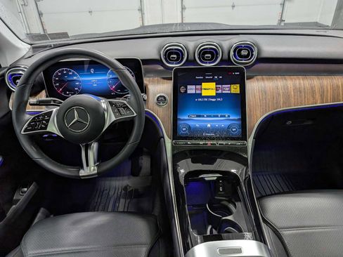 Certified 2025 Mercedes-Benz GLC 300 4MATIC image 21