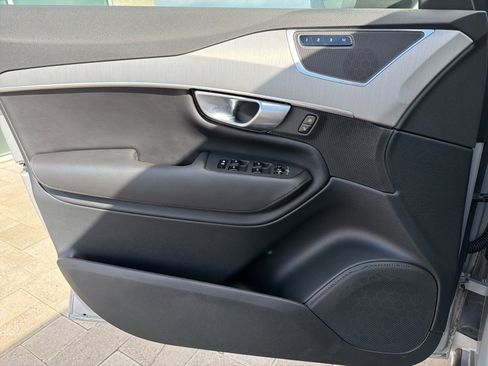 Used 2024 Volvo XC90 B5 Core w/ Protection Package Premier image 73