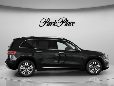 New 2026 Mercedes-Benz GLB 250 image 27