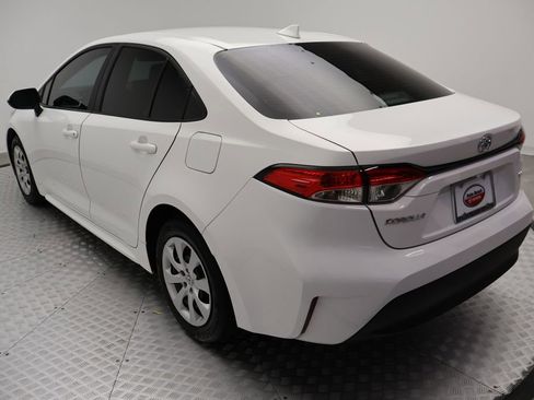 Certified 2024 Toyota Corolla LE FWD image 11