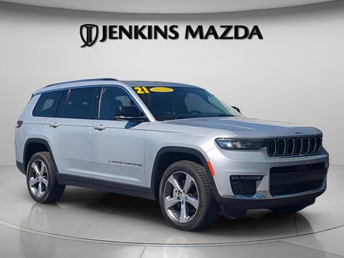 Used 2021 Jeep Grand Cherokee L Limited image 2