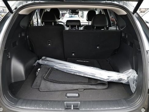 Certified 2024 Hyundai Tucson Limited image 32