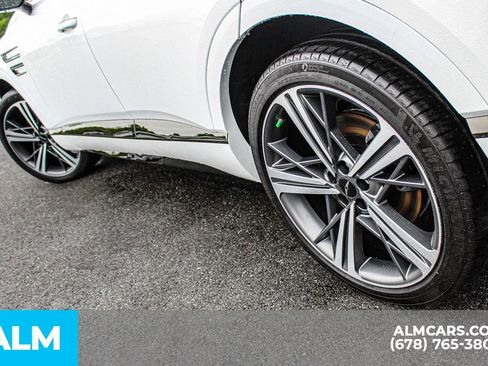 Used 2025 Genesis GV80 3.5T e-SC AWD/4WD image 15