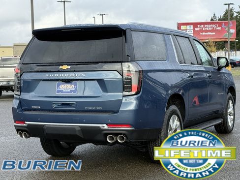 New 2026 Chevrolet Suburban Premier image 5
