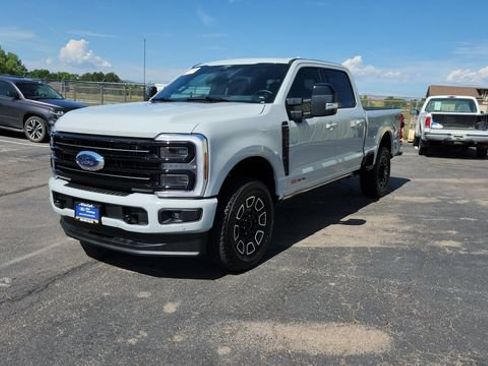 Used 2026 Ford F350 Platinum AWD/4WD image 1