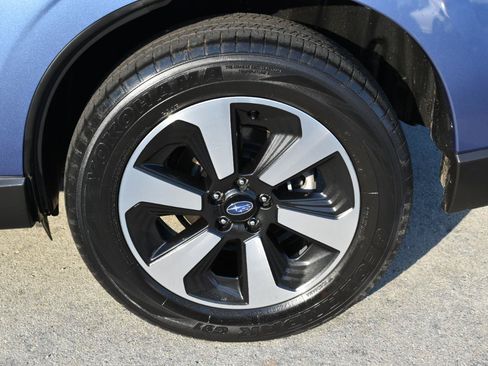 Used 2018 Subaru Forester 2.5i Limited AWD/4WD image 35