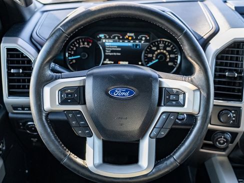 Used 2019 Ford F150 Lariat w/ Equipment Group 502A Luxury image 18