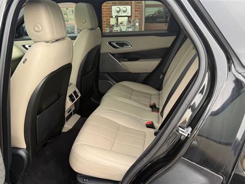 Used 2018 Land Rover Range Rover Velar R-Dynamic SE image 22