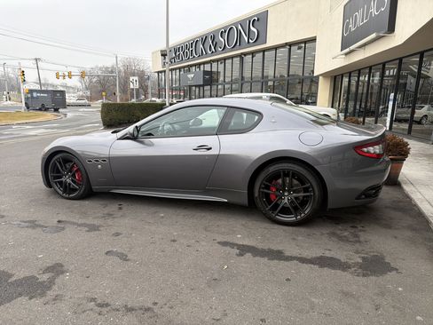 Used 2016 Maserati GranTurismo MC image 8