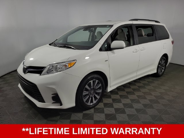 Used 2018 Toyota Sienna LE AWD/4WD image 3