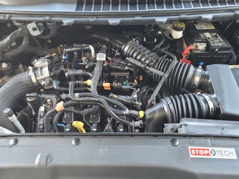 Used 2021 Ford Edge ST image 30