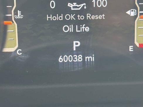 Used 2022 Jeep Gladiator Overland image 25