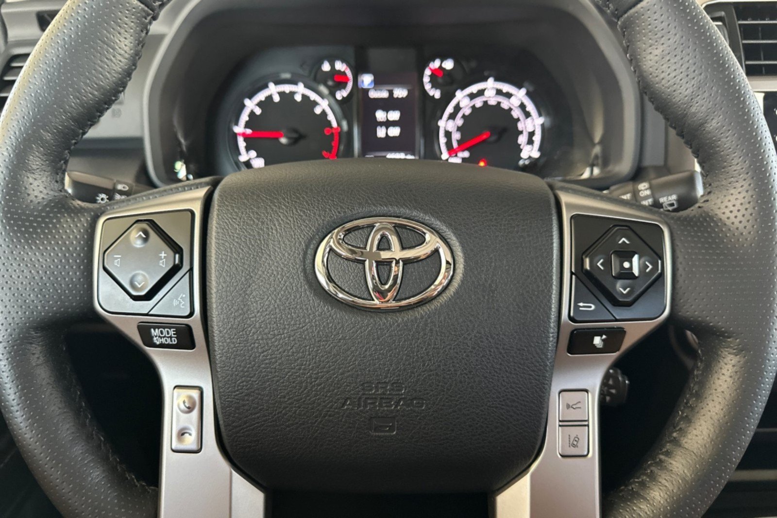 Used 2024 Toyota 4Runner SR5 Premium w/ Moonroof Package AWD/4WD image 24