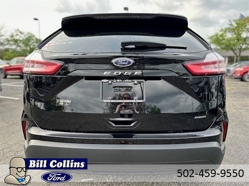 New 2024 Ford Edge SE image 6