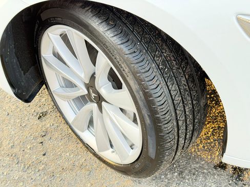 Used 2019 Tesla Model 3 Performance image 73