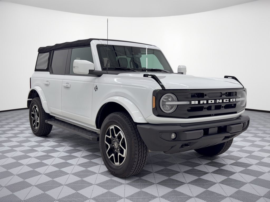 Used 2023 Ford Bronco Outer Banks AWD/4WD image 7