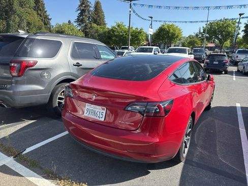 Used 2020 Tesla Model 3 Long Range AWD/4WD image 3