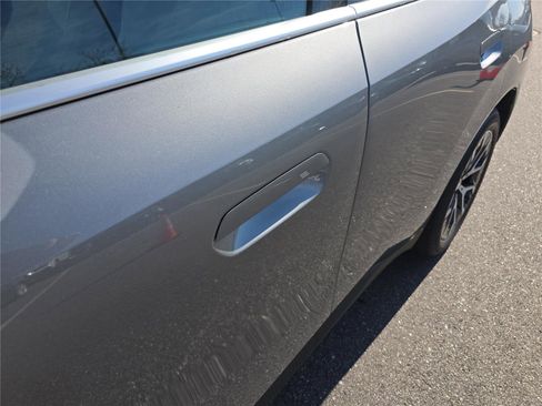 Used 2025 BMW X3 xDrive30i w/ Convenience Package image 13