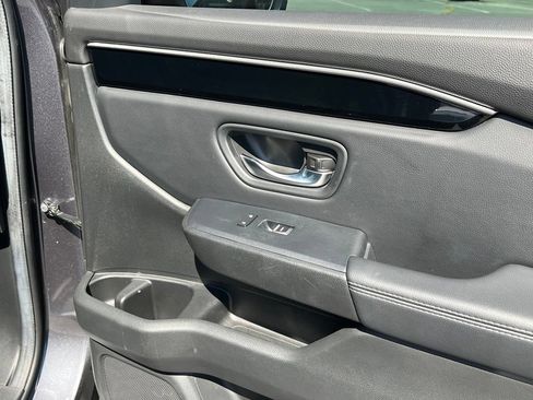 Used 2024 Honda Pilot EX-L image 16
