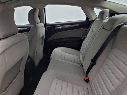 Used 2017 Ford Fusion S image 18