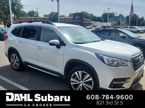 Used 2022 Subaru Ascent Limited AWD/4WD image 1