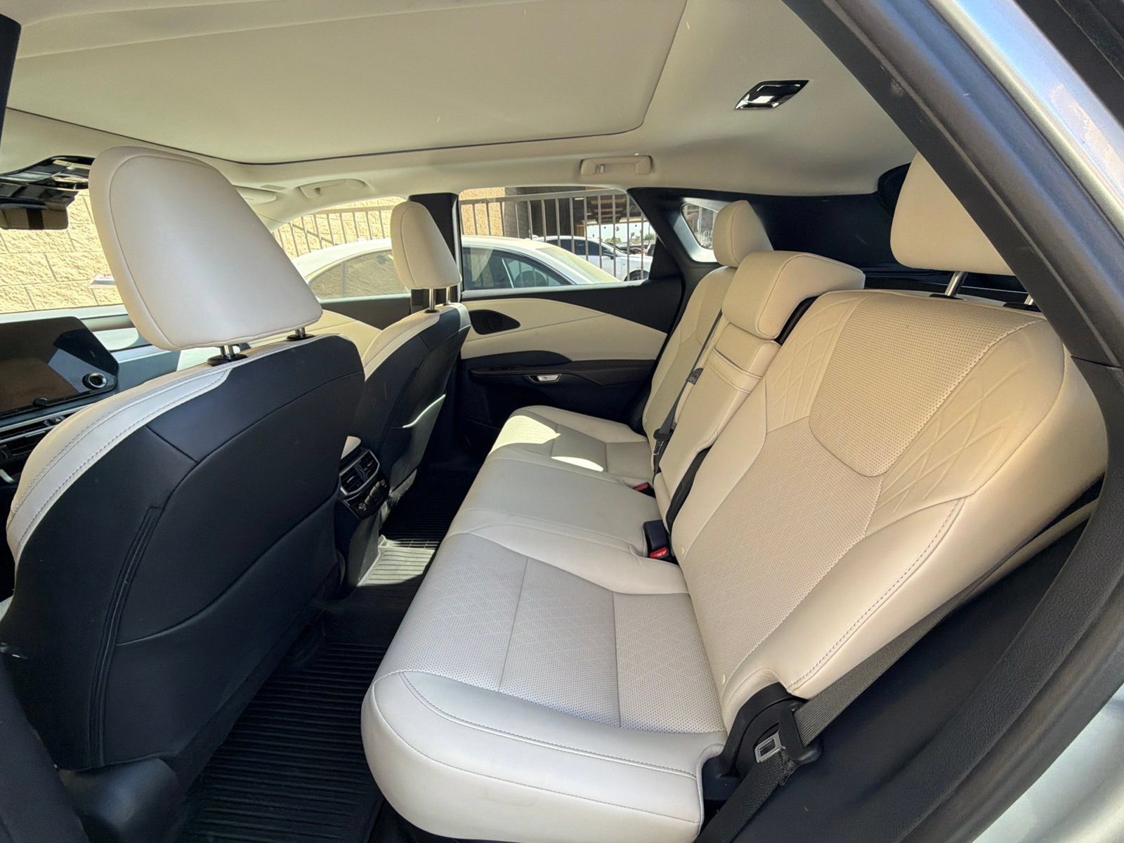 Certified 2026 Lexus RX 350 w/ Convenience Package AWD/4WD image 6