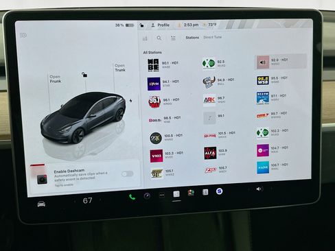 Used 2023 Tesla Model 3 Standard Range image 18