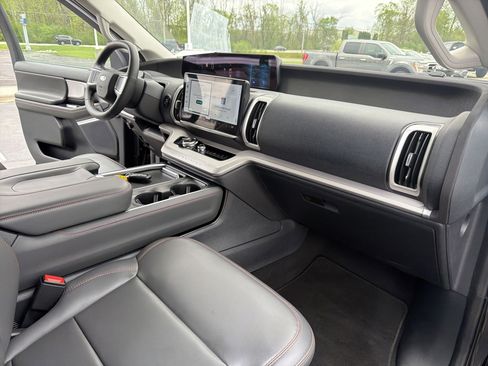 Certified 2025 Ford Expedition Max Active AWD/4WD image 62
