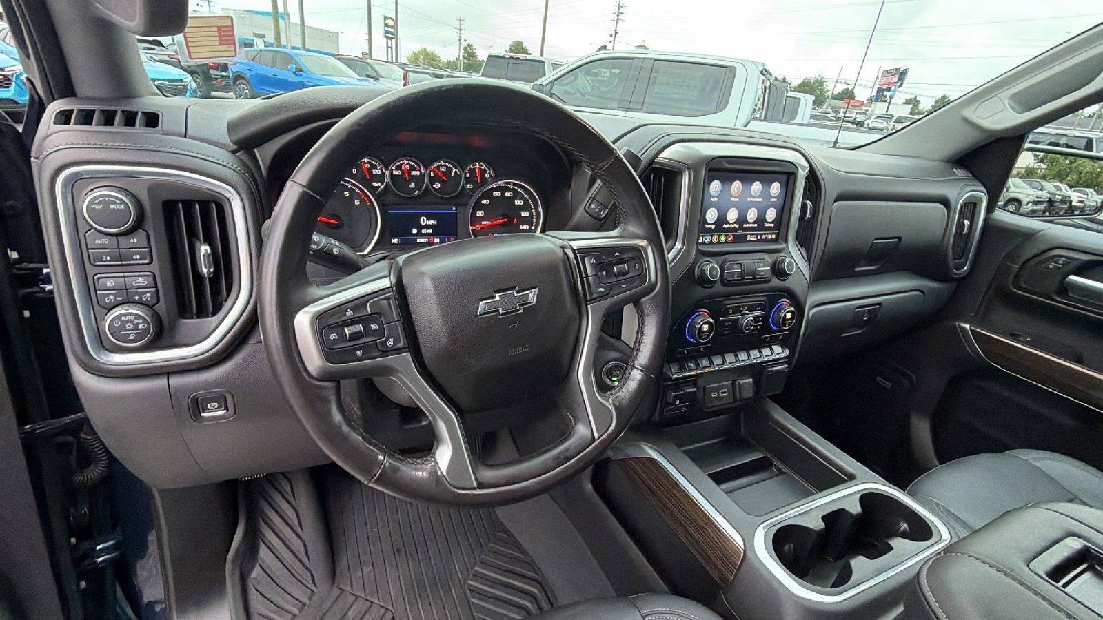 Used 2021 Chevrolet Silverado 1500 RST w/ All Star Edition Plus AWD/4WD image 3