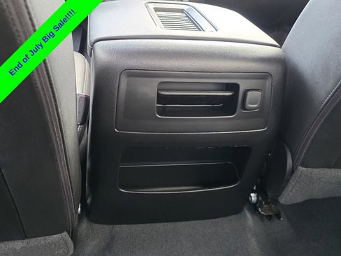 Used 2018 Chevrolet Silverado 1500 LTZ RWD image 13