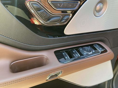 New 2026 Lincoln Aviator Reserve w/ Luxury Package image 20