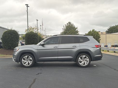 Used 2021 Volkswagen Atlas SE FWD image 13