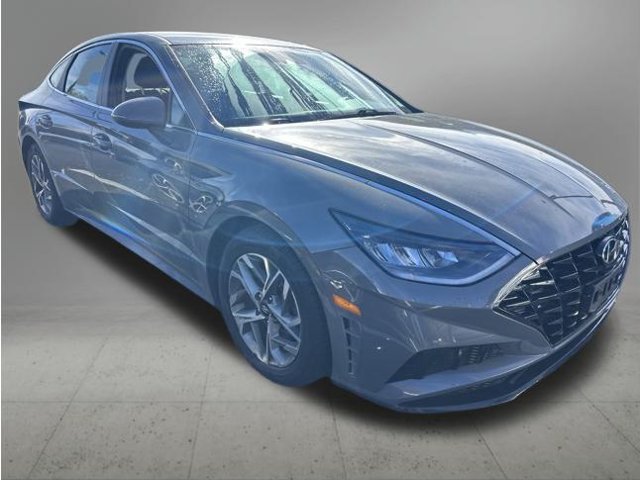 Used 2022 Hyundai Sonata SEL w/ Preferred Accessory Package FWD image 3