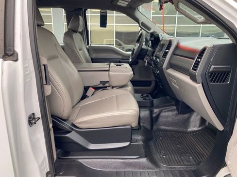 Used 2017 Ford F250 XL image 21