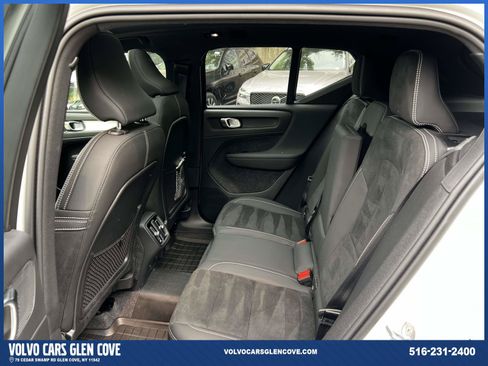 Used 2026 Volvo XC40 B5 Ultra w/ Climate Package AWD/4WD image 10