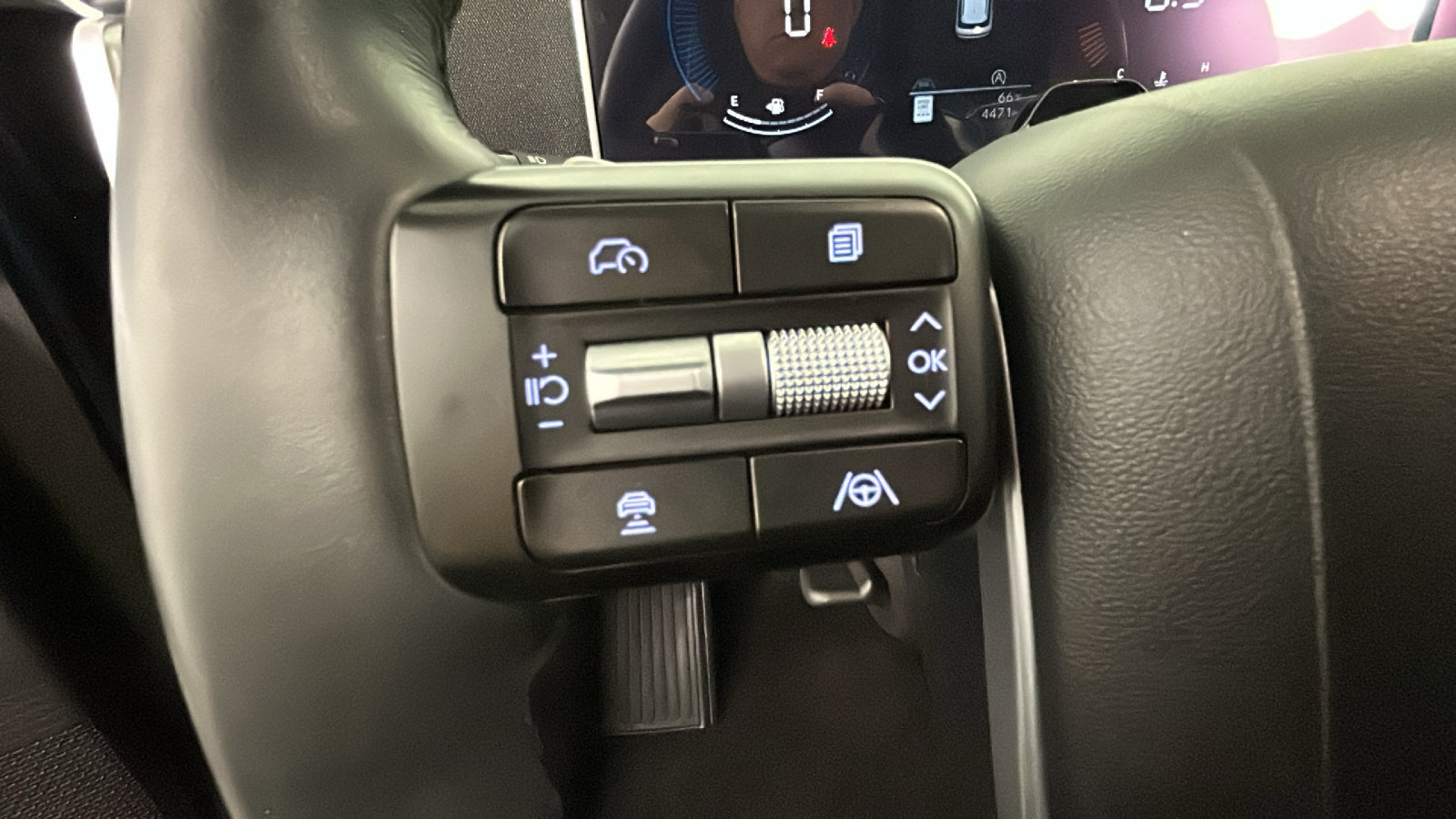 Used 2025 Hyundai Santa Fe SEL AWD/4WD image 18