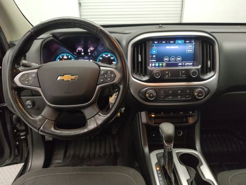 Used 2022 Chevrolet Colorado LT w/ Fleet Safety Package image 22